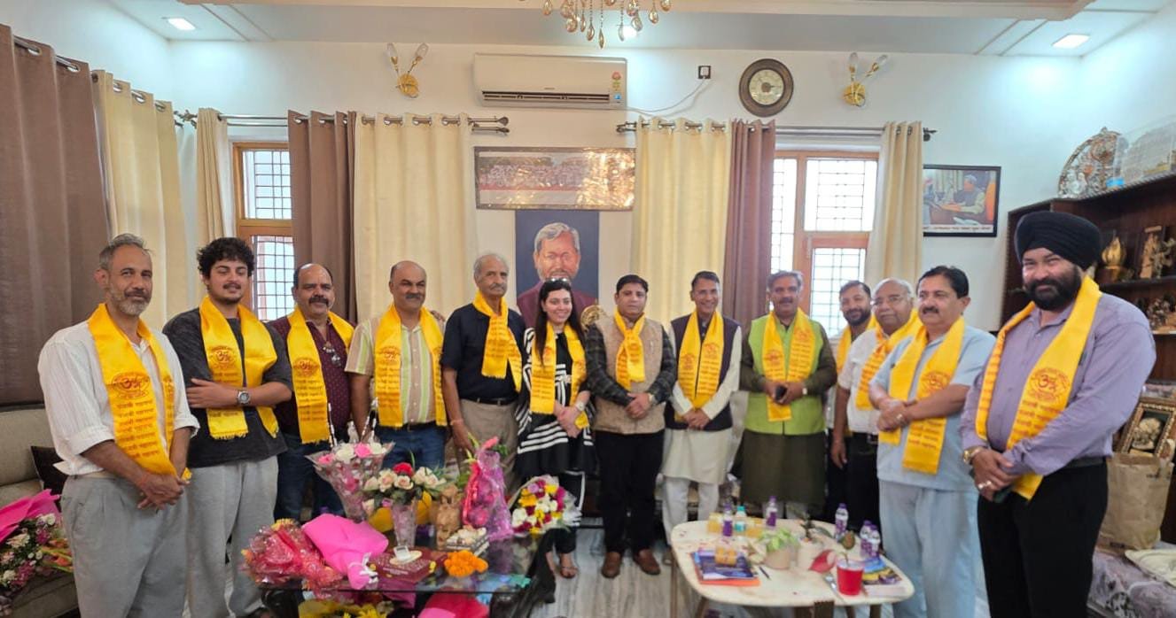 भाजपा के राष्ट्रीय उपाध्यक्ष तीरथ सिंह रावत का उत्तरांचल पंजाबी महासभा ने किया भव्य अभिनंदन